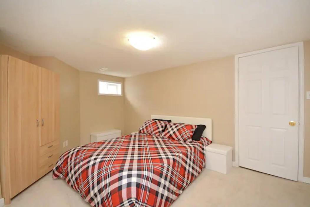 Riz Khan Peaceful Mississauga Home Extérieur photo
